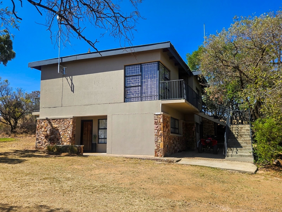 4 Bedroom Property for Sale in Potchefstroom Rural North West